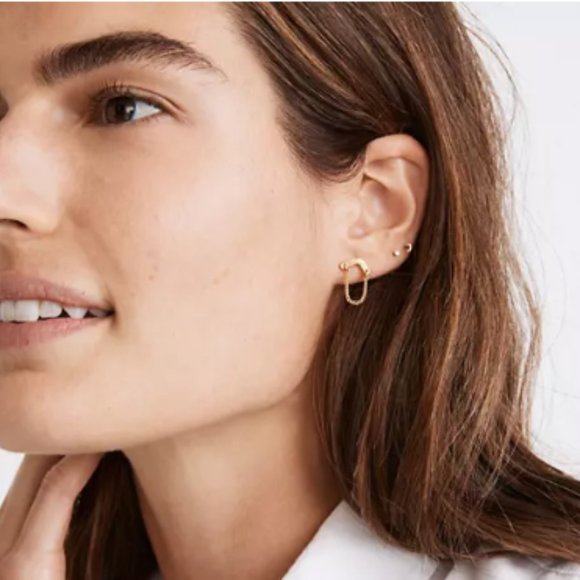 Madewell Chain Loop Earrings - Picture 2 of 3